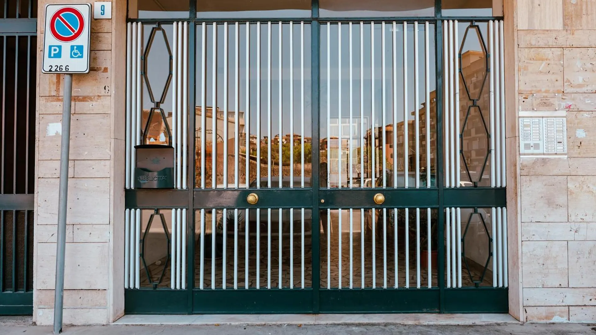 Hotel Catania Ti Aspetta2